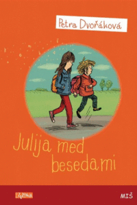 Naslovnica: Julija med besedami