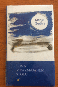Naslovnica: Luna v razmajanem stolu